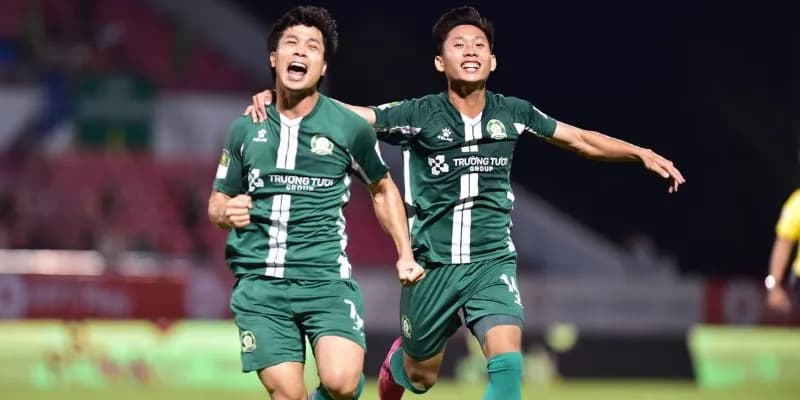 Công Phượng ghi bàn đá phạt – Tái hiện phong độ đỉnh cao